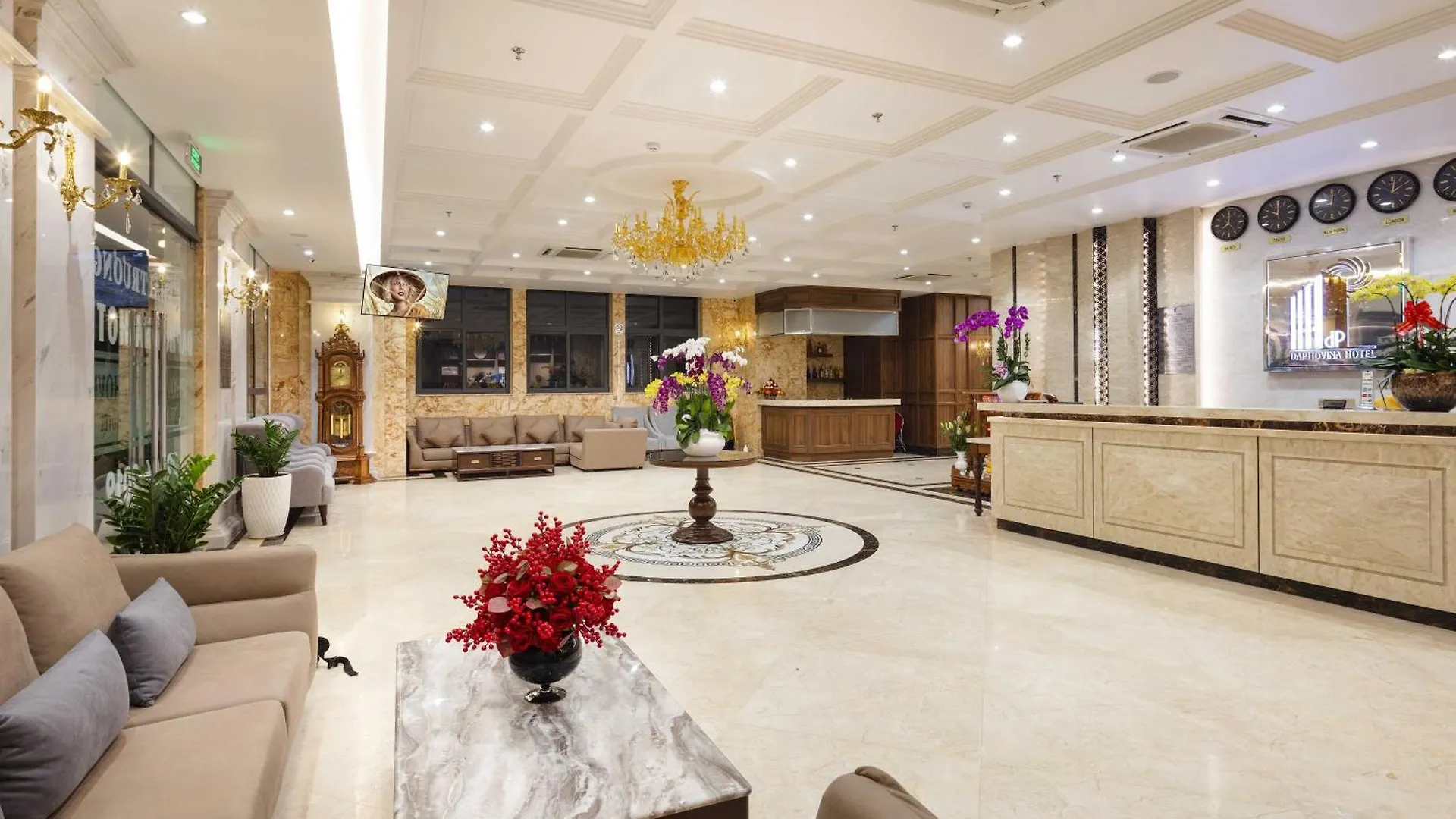 Daphovina Hotel Nha Trang